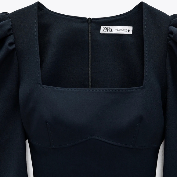 ZARA| VOLUMINOUS SLEEVE TOP - Picture 4 of 8